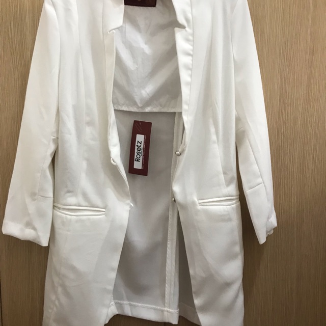 Blazer Le’ Rosetz. Broken White New Size M