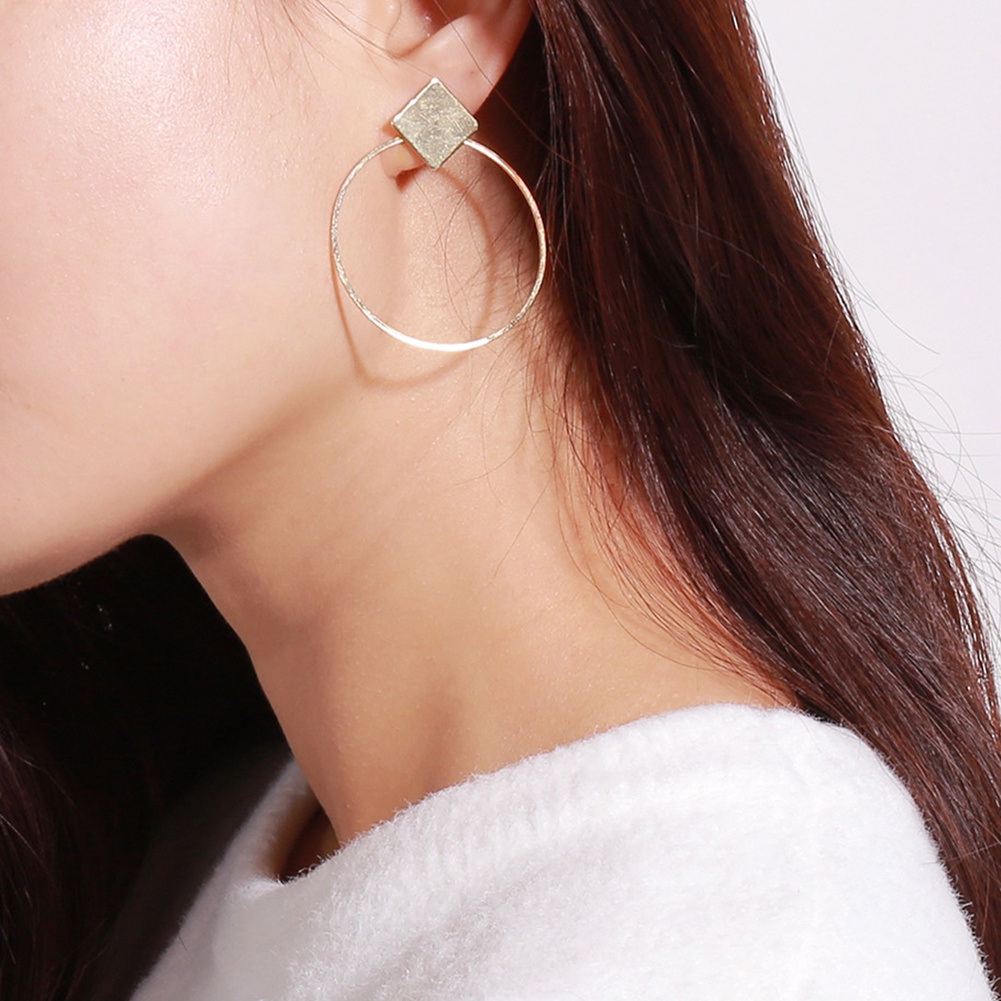 Hu Hu Hu Hu Hu Alat Bantu Pasang Kacamata♡ Anting Bulat Wanita Desain Geometri Hias Berlian Untuk Travelclubhadiah