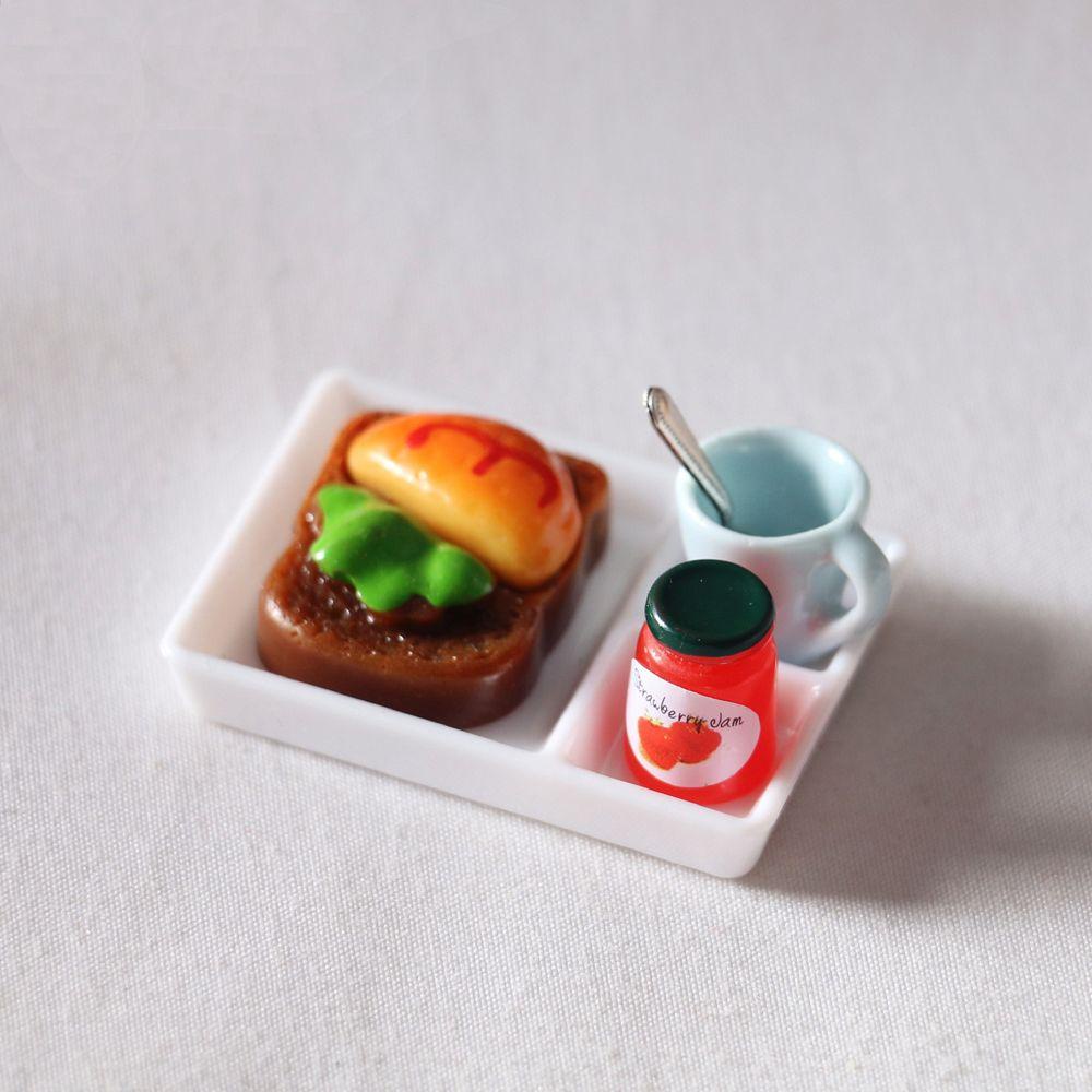 Lanfy Rumah Boneka Miniatur Makanan Resin Boneka Aksesoris Untuk Blyth Doll House Decor OB11 1: 12mini Toast Bread