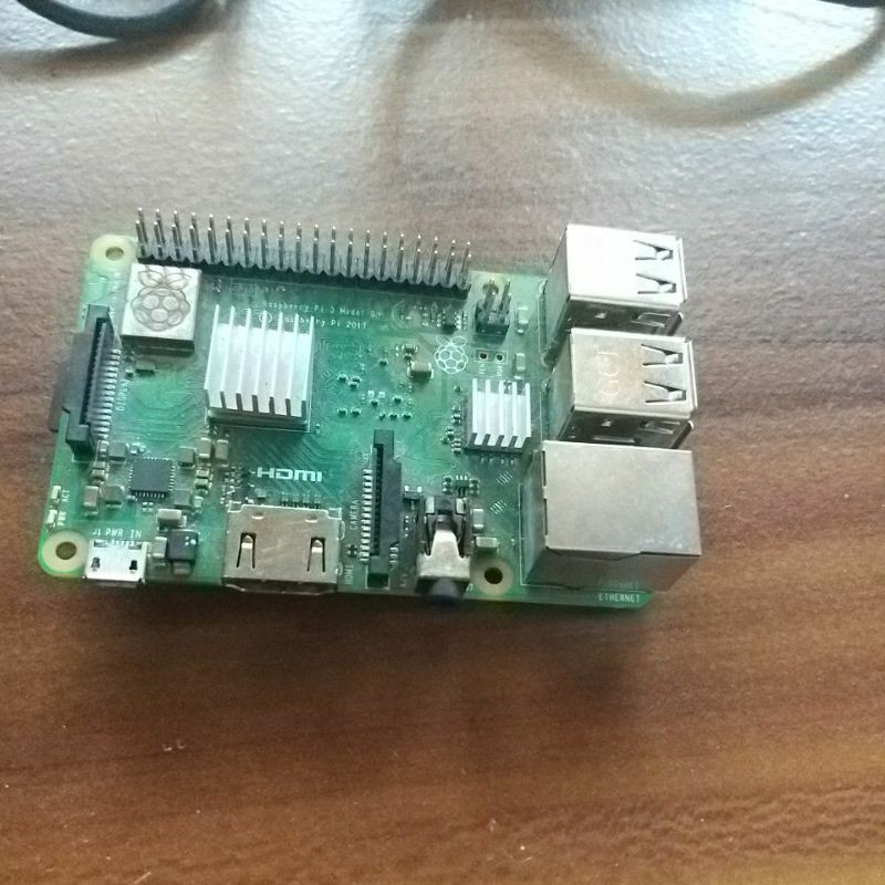 Raspberry Pi 3 model B+ (Bekas)