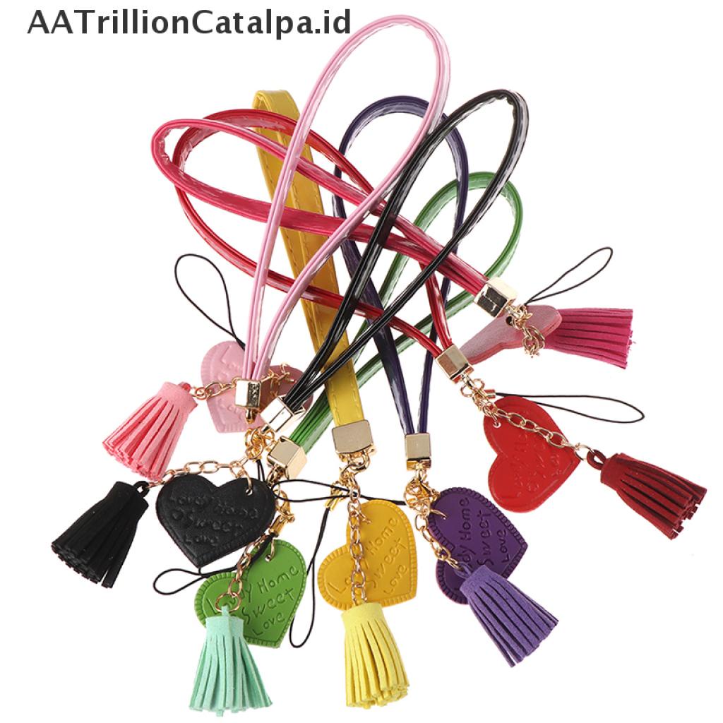 (AATrillionCatalpa) Tali Lanyard Motif Hati Aksen Rumbai Untuk Gantungan Kunci / Handphone