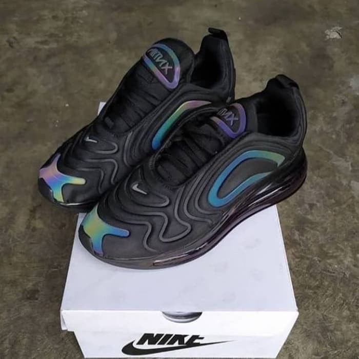 nike air max 720 reflective