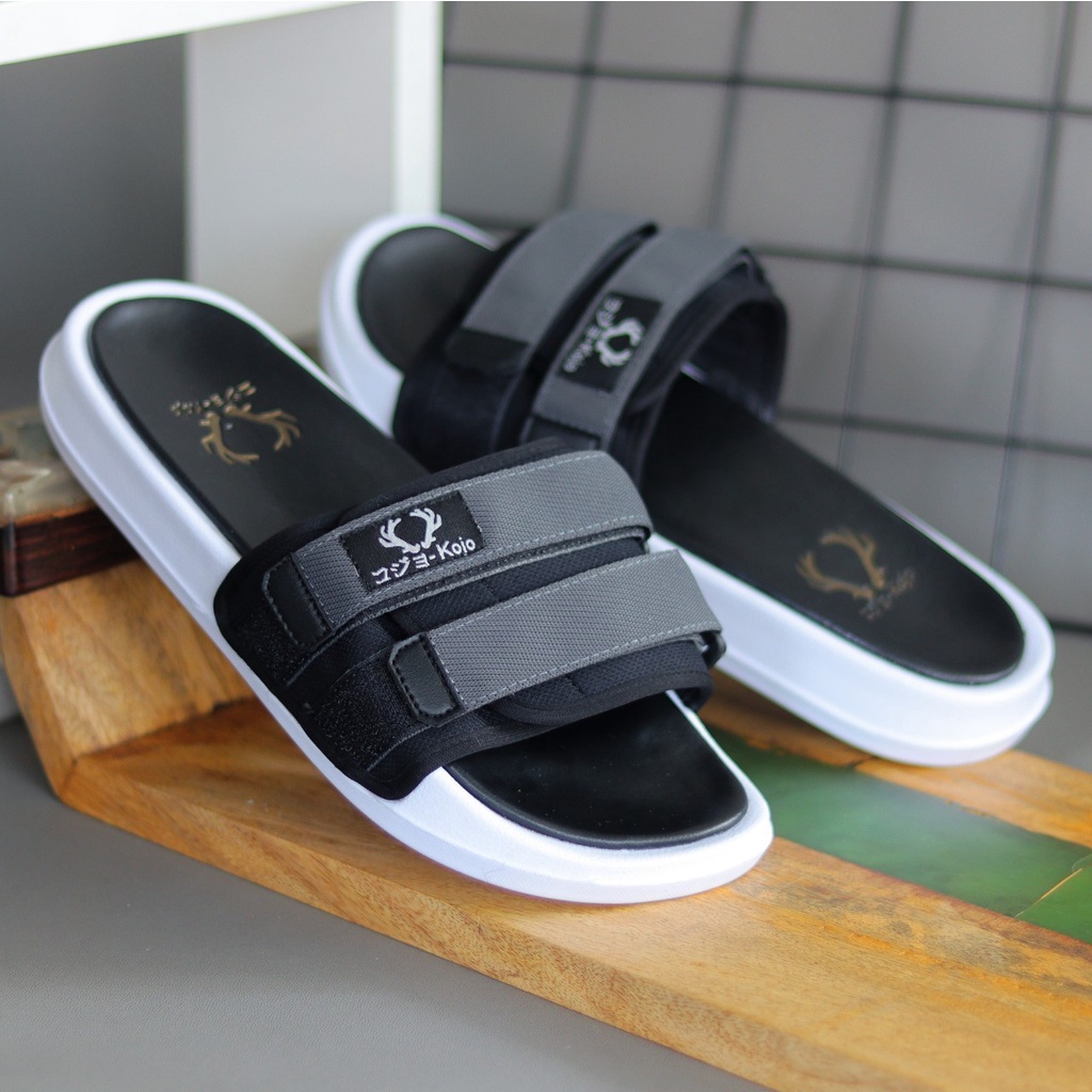 PANDEMIC SUZURAN BLACK ORIGINAL x KOJO Sandal Casual Hitam Pria Sendal Slide Jalan Santai Harian Slippers Hangout Main Lebaran Selop Karet Anti Slip Premium Slip On Remaja Dewasa Flip Flop Kerja Formal Sport Fashion Footwear Keren Terbaru Kekinian Branded