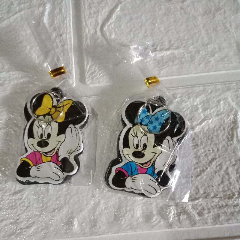 TOKOJUJUR GANTUNGAN KUNCI UNIK BENTUK CEMILAN SNACK HELLO KITTY DORAEMON-Mickey Mouse