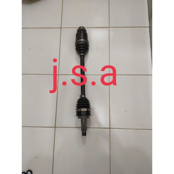 As roda CV joint sebelah kanan Suzuki Ertiga matic original