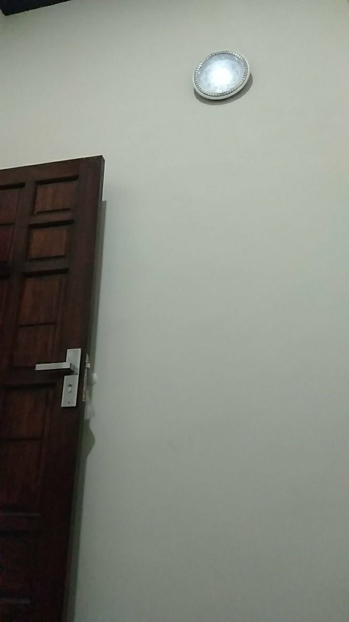 Kastok Kapstok Gantungan Baju Kamar Isi 8 Kait