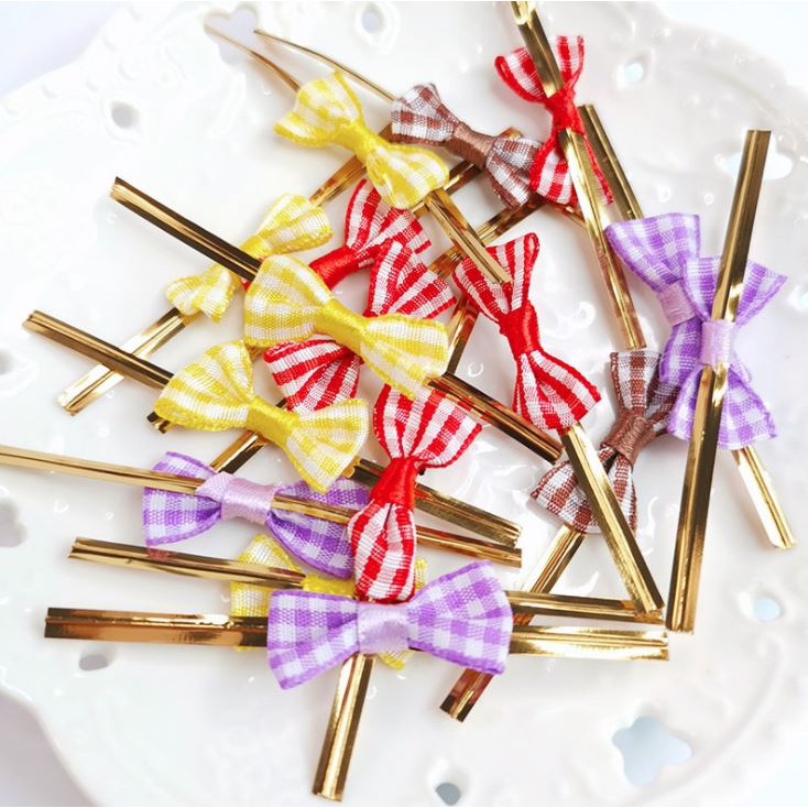 

Pita Kawat Wire Pengait Plastik - Packaging Cookies - Kue -Roti Plaid