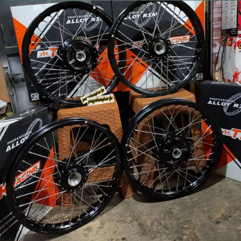 VELG TK RACING HITAM 215/185/160 RING 18 SET TROMOL RXKING RX KING ORIGINAL