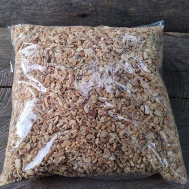 ebi kering kecil 500G /udang kering kecil /hebi kering kecil asli bagan isi 500G / 0,5kg