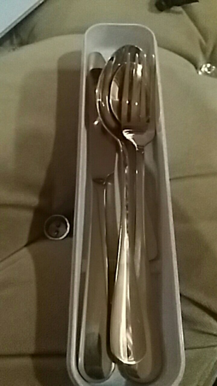 Paket Sendok Garpu Pisau Makan Sendok Teh Free Box / Cutlery Set Diner Table / Alat Makan Set