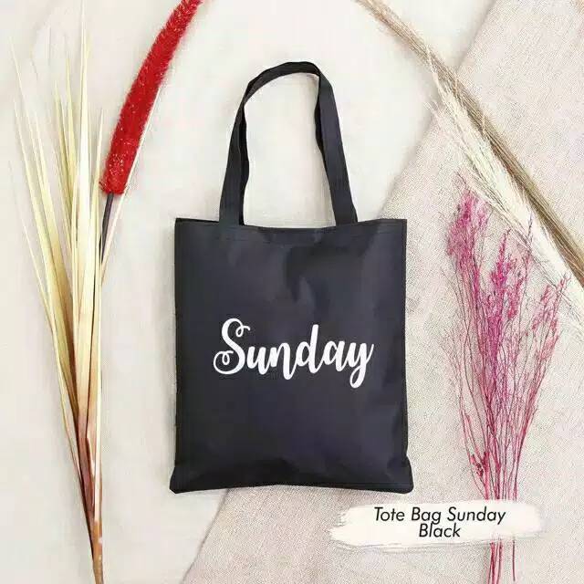 TOTEBAG SUNDAY SATURDAY TUESDAY