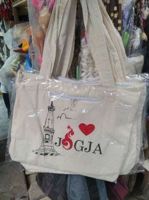 (BISA COD) TOTE BAG I LOVE JOGJA MALIOBORO TUGU UKURAN 41x33 cm - TAS PRIA WANITA COUPLE MURAH