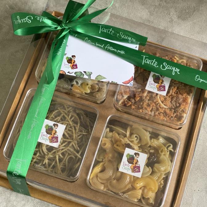 

BAYAR COD Hampers Wagyu Pasta TERGOKIL