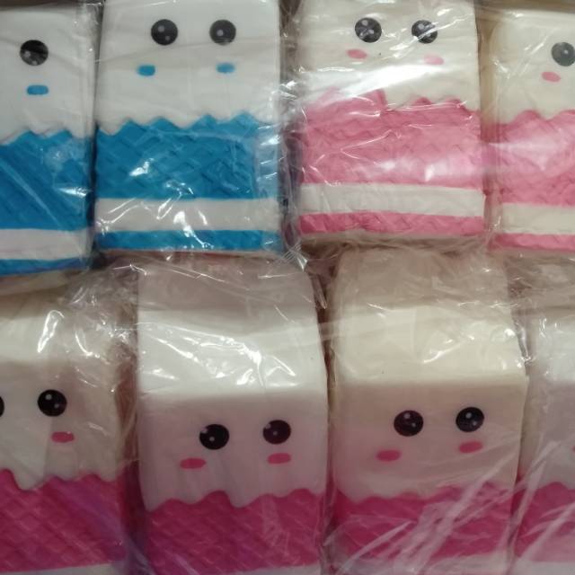 

Squishi Kotak Susu