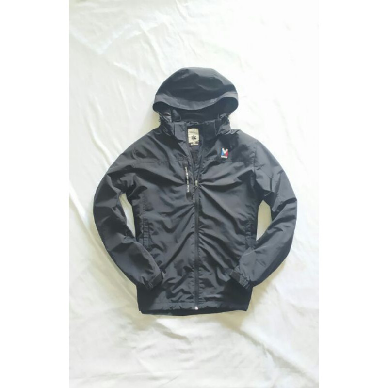 jaket outdoor/ jaket Gunung M-Limited by Millet