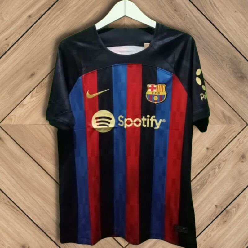 Jersey Barcelona musim 2022