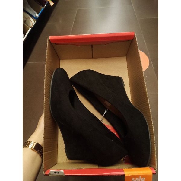 Heels Dexflex comfort by Payless Harga normal 389.000