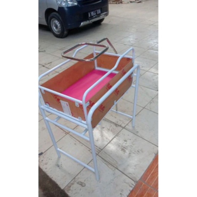 Jual baby box/box bayi tempat tidur bayi (besi) Shopee Indonesia