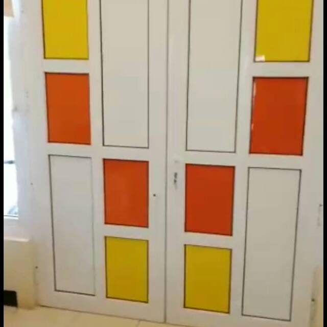 Pintu UPVC