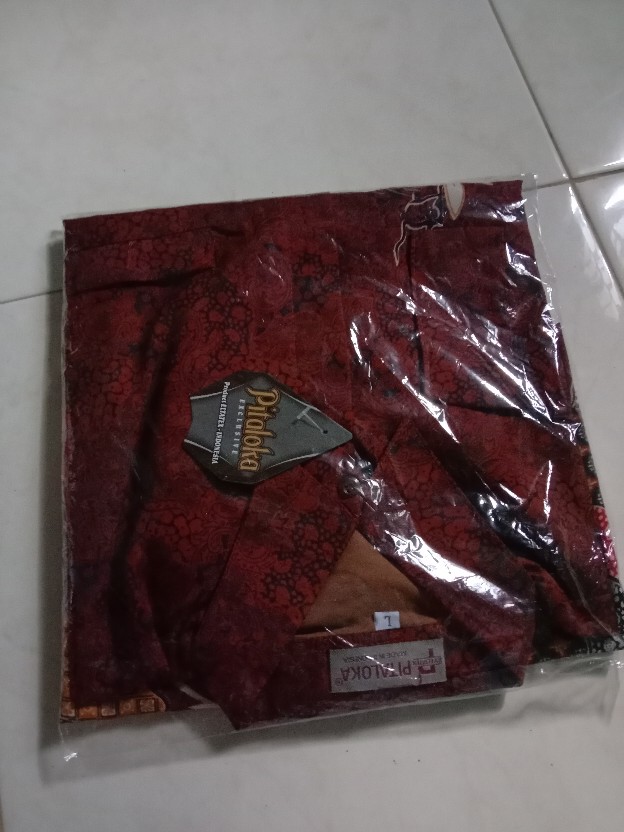 Kemeja Batik Pria Semi Sutra Sanwoz Puring Istimewa