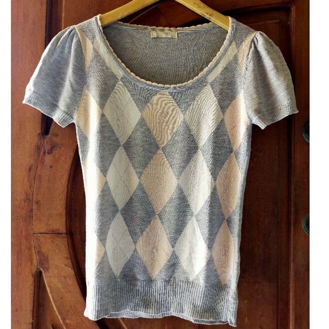 Atasan kaos bahan rajut motif ketupat by Trudea