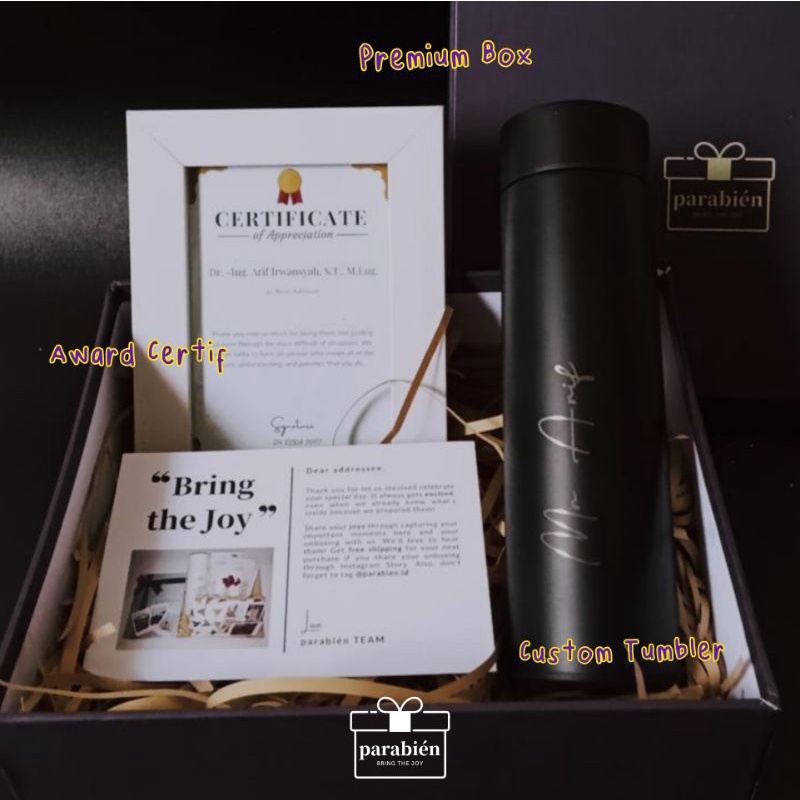 

KADO PRIA COWOK ELEGAN DOSEN TEMAN WEDDING