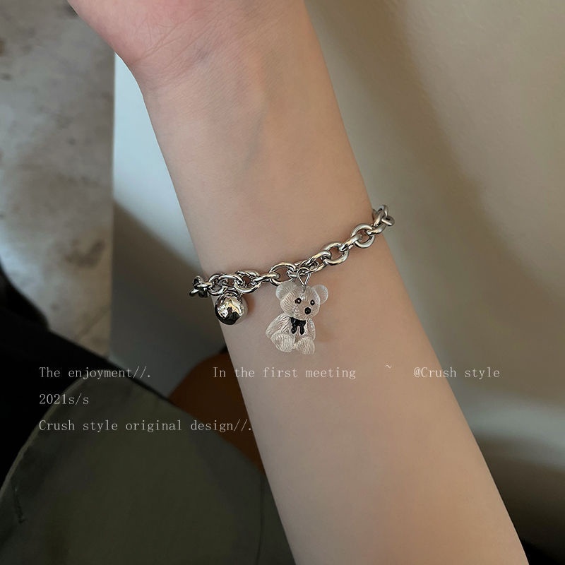 Cute Resin bear girlfriends' gelang wanita 2021 baru fashion ins sederhana gaya dingin Temperamen ma