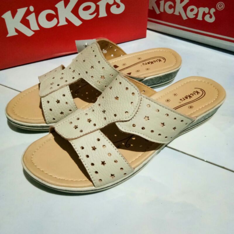 Sandal kulit asli kickers kulit asli slipon sol anti licin