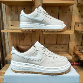 air force luxe black