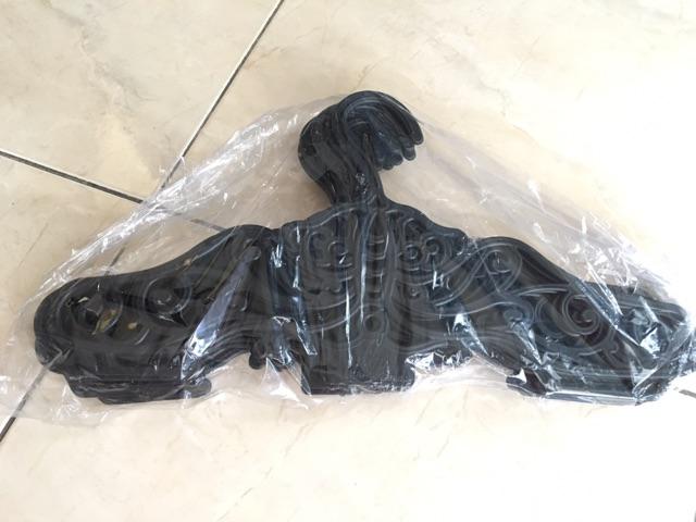 Hanger Gantungan Baju Model Kupu Kupu Hitam
