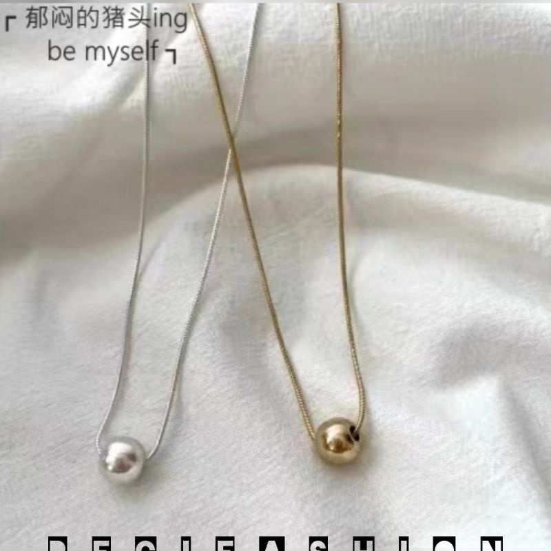 KALUNG TITANIUM LIONTIN BOLA WANITA KOREA KALUNG TERBARU2022 FASHIONWANITA TERLARIS ANTI KARAT TIDAK LUNTUR