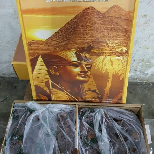 

Kurma Mesir Golden Valley