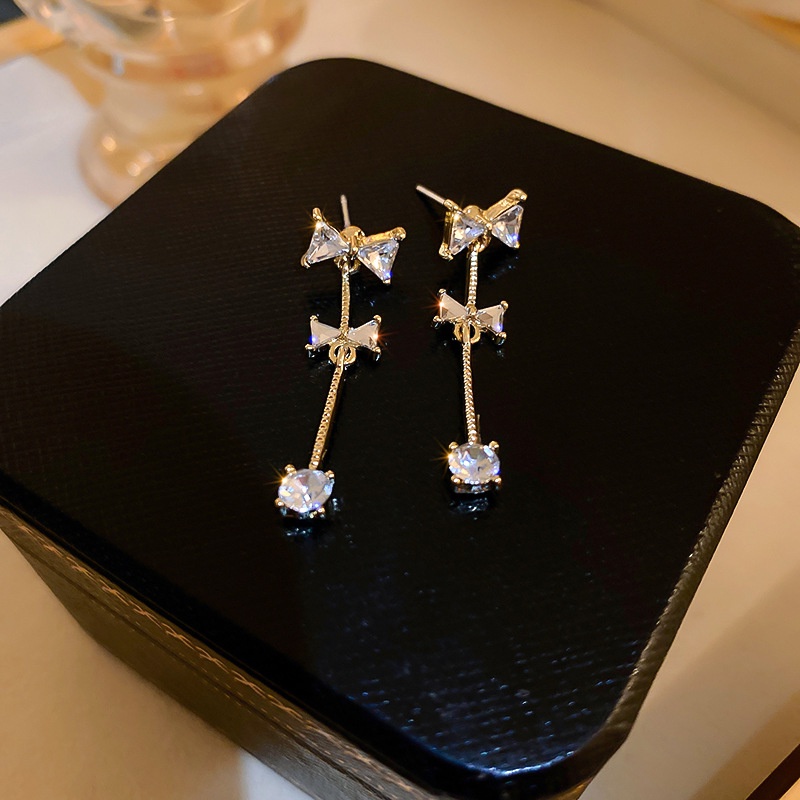 Anting Busur Wanita fashion Korea zircon