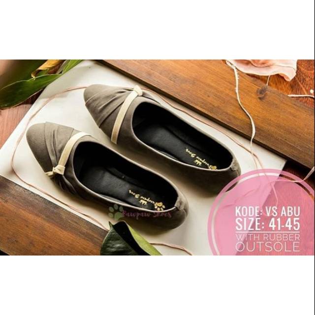 Sepatu Wanita Bigsize Jumbo Size 41,42,43,44,45