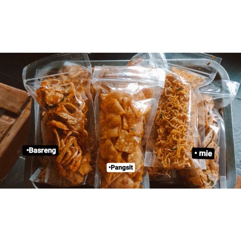 

basreng pedas daunjeruk250gr