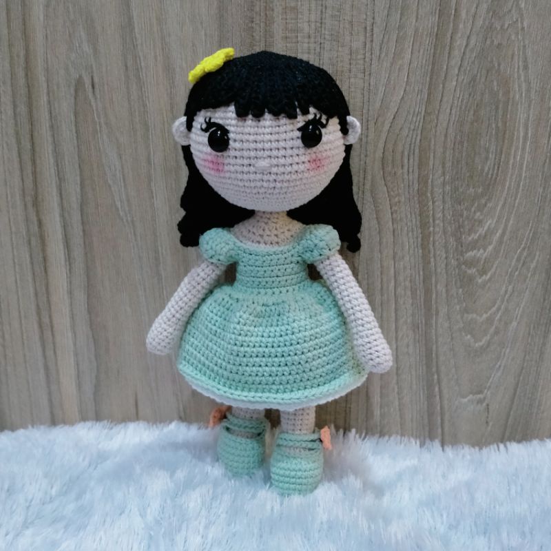 Celin Doll Amigurumi