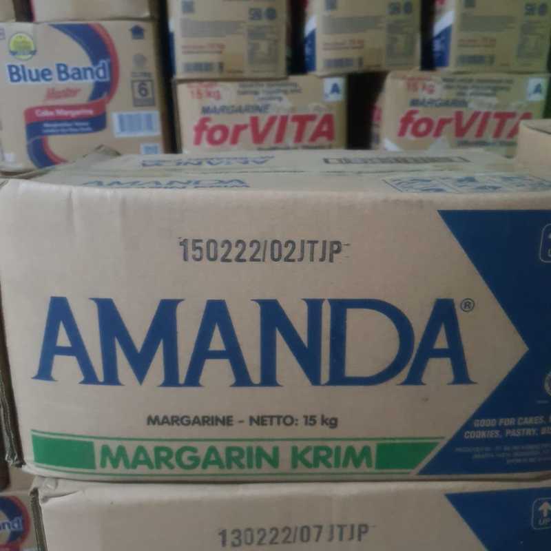 

Margarine / Mentega Amanda Kemasan 15 kg / 1 Dus