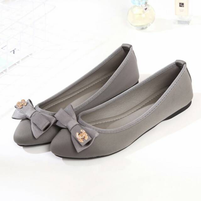 SepatU Wanita CHANEL flats Shoes 
Series # 033-564# Sepatu Grosir Sepatu Import Sepatu Kerja