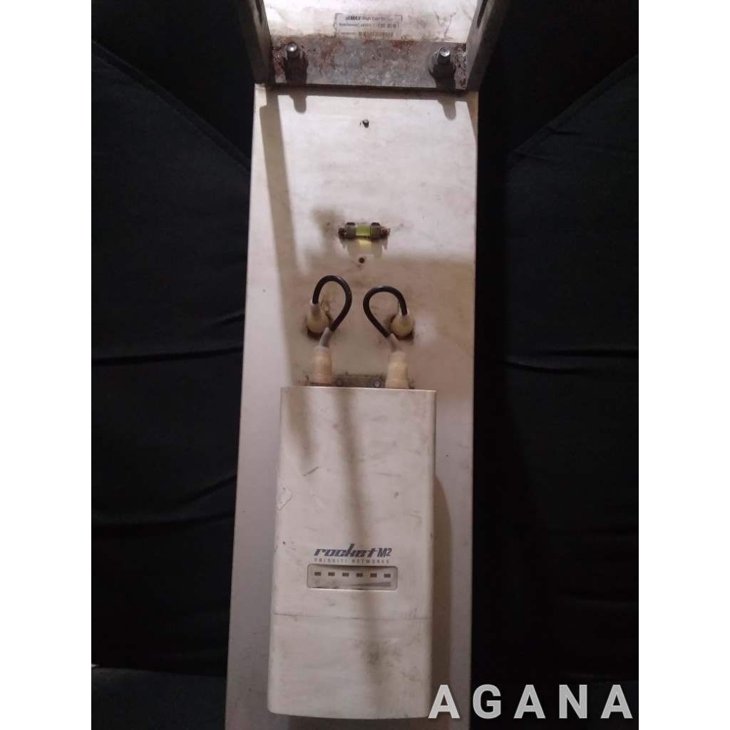 Ubiquiti Rocket M2 + Antena