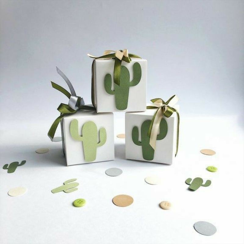 

GIFT BOX SUCCULENT/KOTAK HADIAH SUKULEN