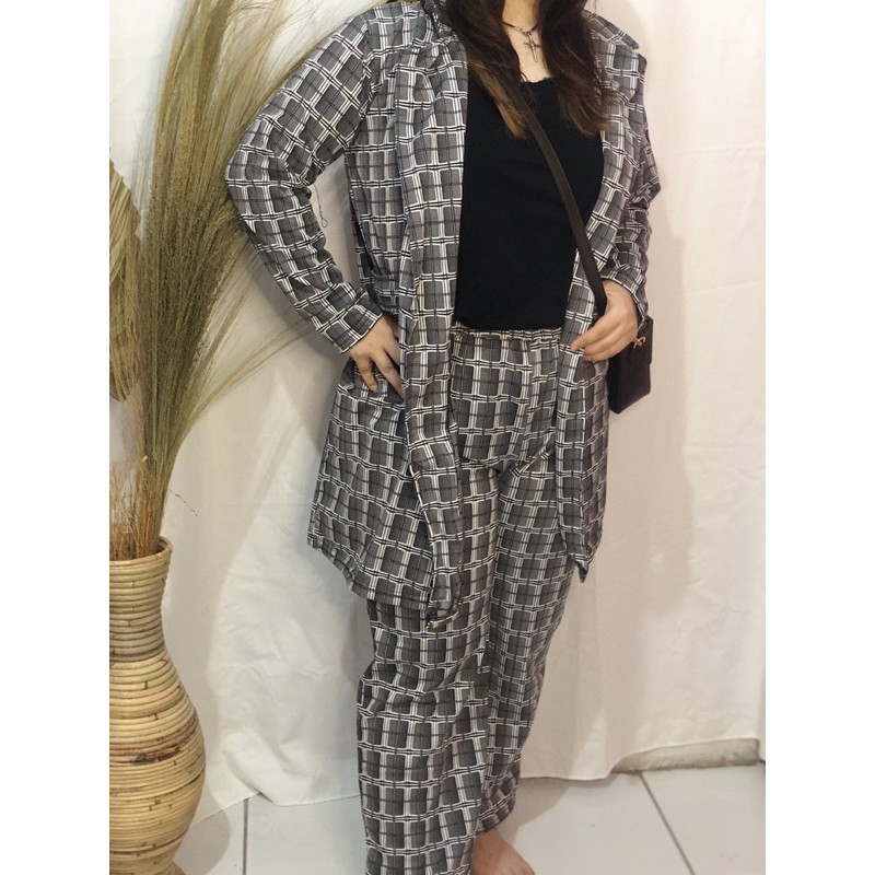 SET BAJU KERJA BLAZER + CELANA KERJA / KOREA STYLE / SET OUTER