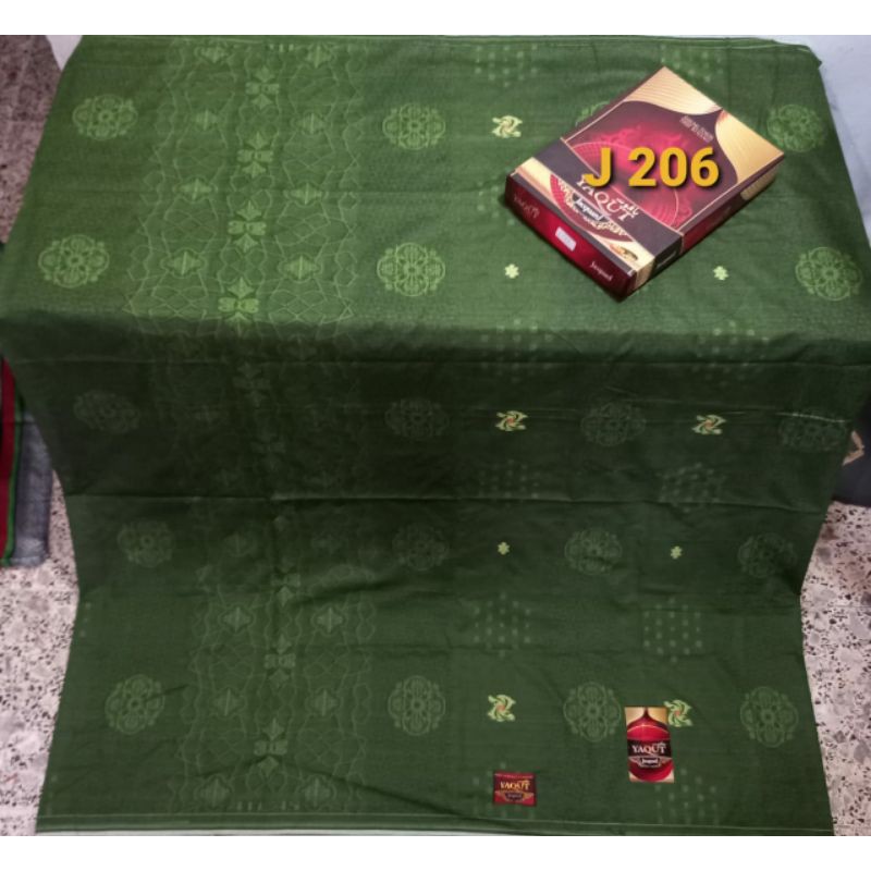 sarung atlas/ sarung tenun/ sarung BHS/ atlas afkir/ atlas jaguard/ pakaian muslim/ atlas songket