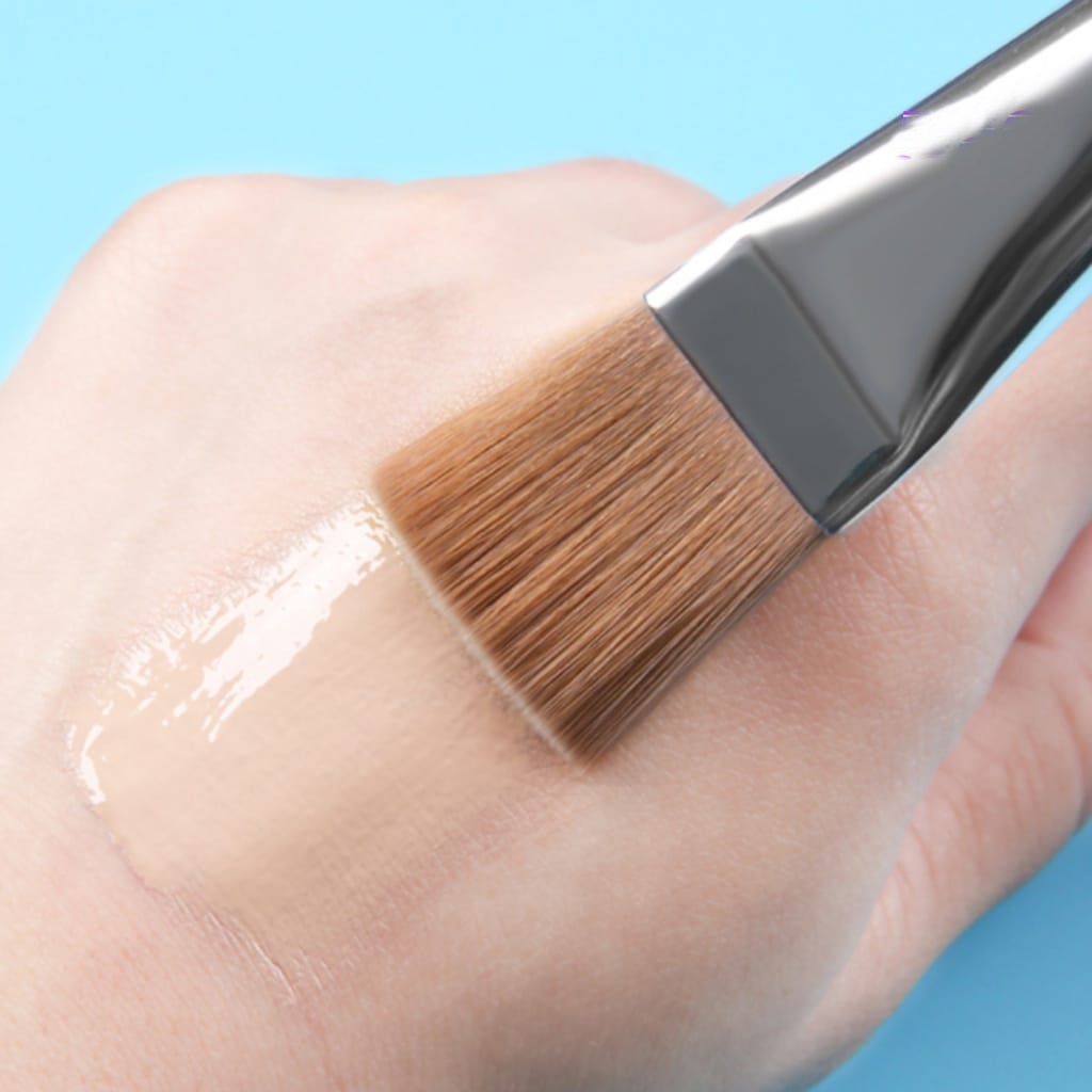 Brush MAC Makeup Model Flat Untuk Foundation / Masker Wajah F671