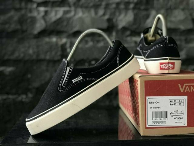 SEPATU43 VANS AUTHENTIC SLIP ON FULL BLACK HITAM COKLAT OLDSKOOL ERA SK8