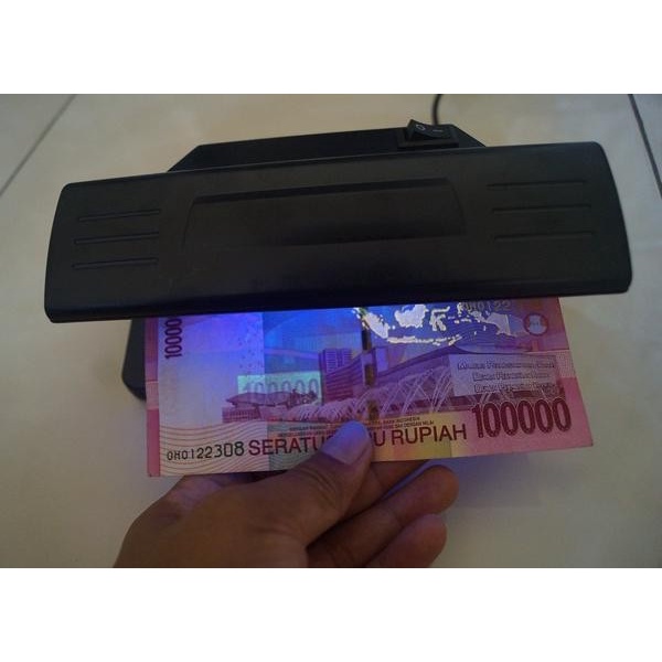 

Premium Mesin Detektor Uang Kertas Money Counterfeit Detector 318