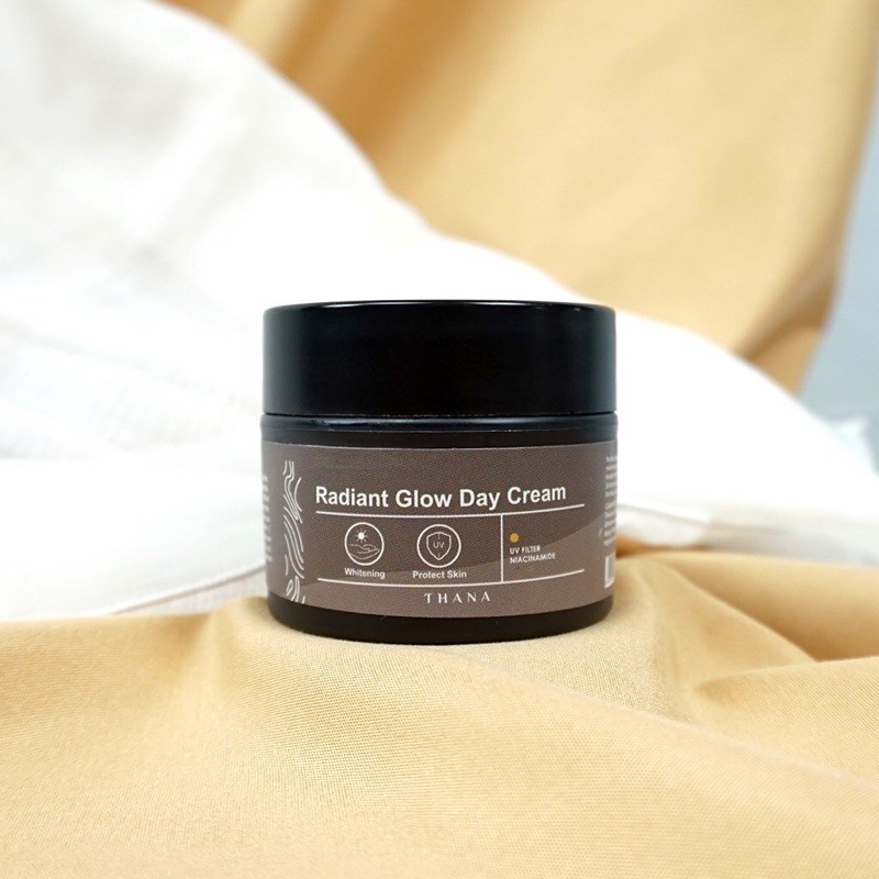 Radiant Glow Day Cream Thana Beauty