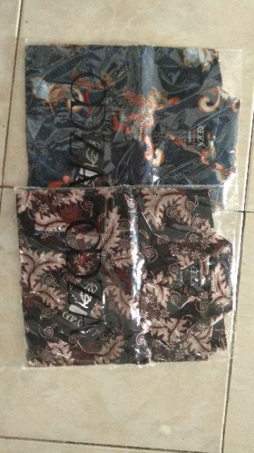 Odza Batik Slim Fit Long Sleeves Fashion Hem Kemeja Batik Lengan Panjang Darian