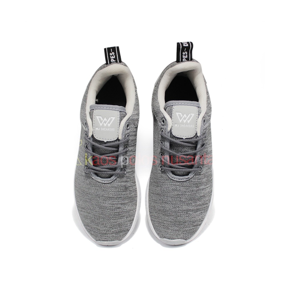 NMD sepatu pria termurah