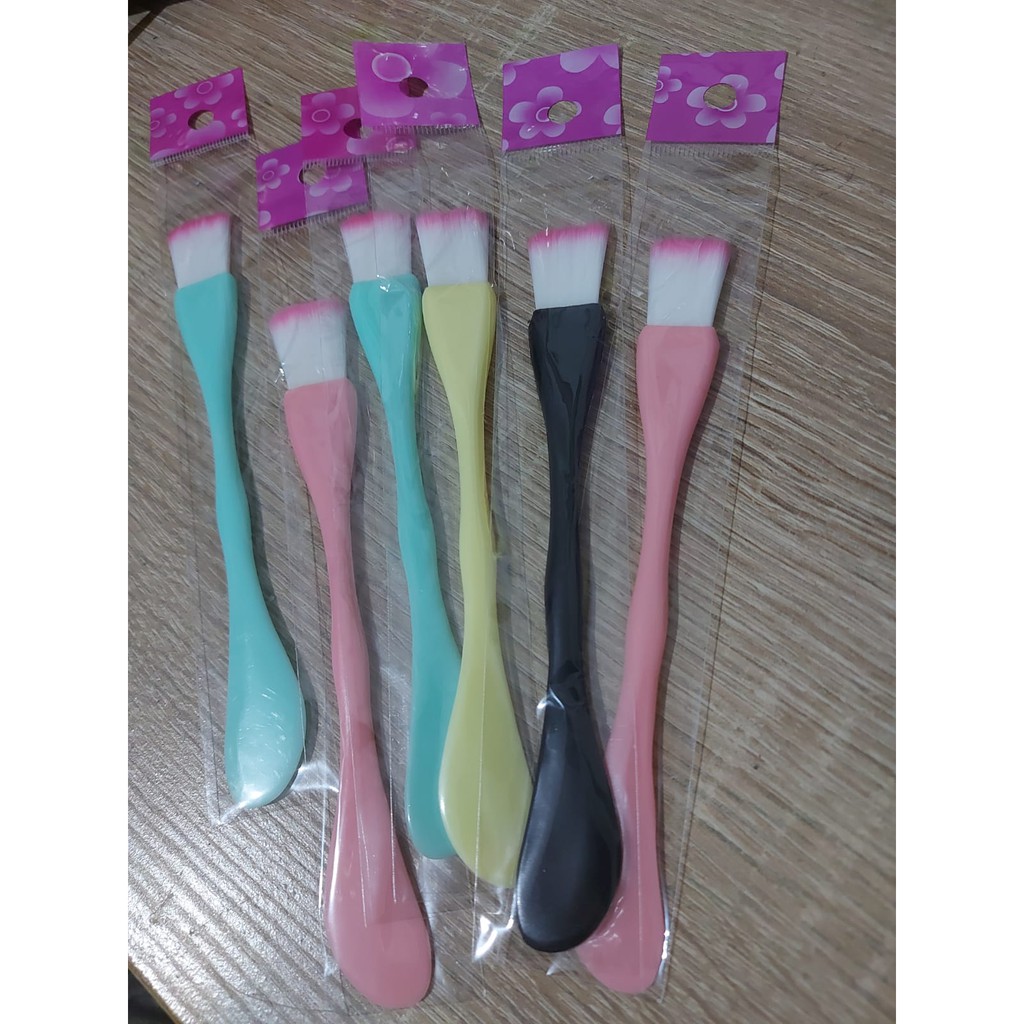 Kuas Masker Wajah dengan Spatula 2 In 1