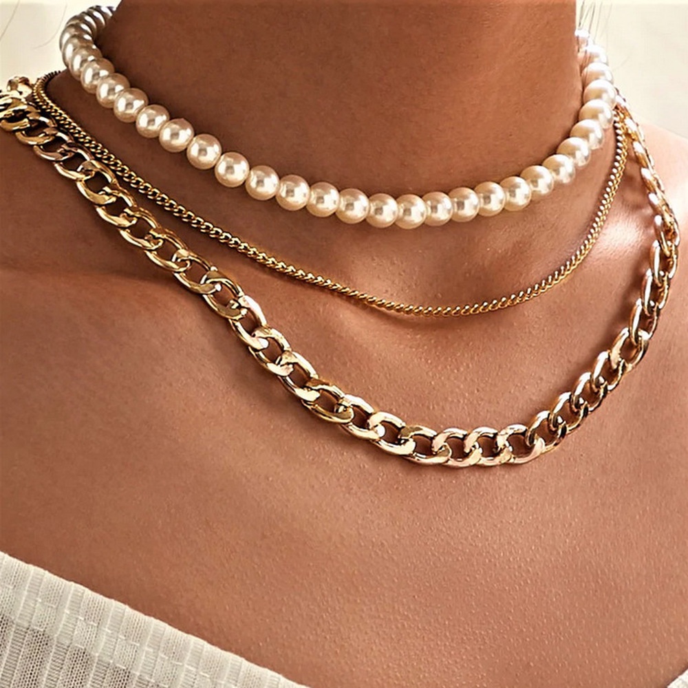 New Clavicle Chain Creative Retro Simple Pearl Chain Three-layer Necklace Women Ladies Wholesale